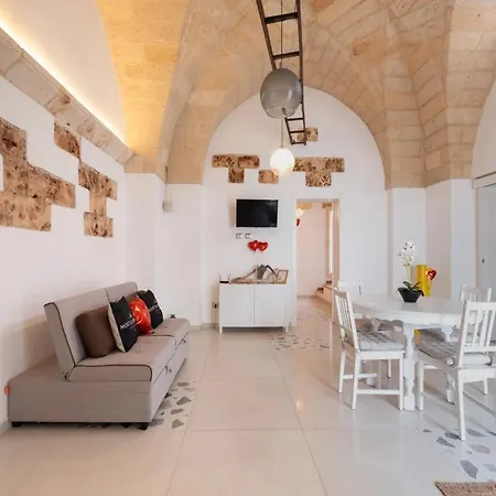 Corte Aragonese Privata Veglie